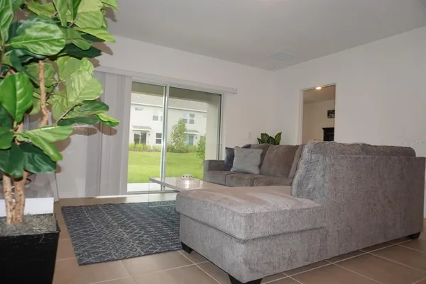 $2,400 | 5766 Le Marin Way, Kissimmee, FL 34758
