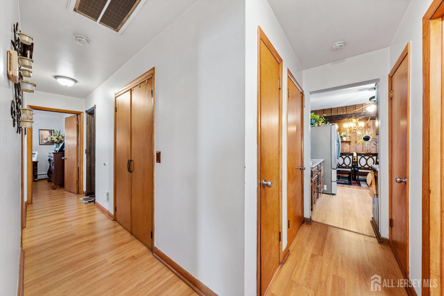 8 Johnson Street Carteret, NJ 07008 - Photo 17 of 50