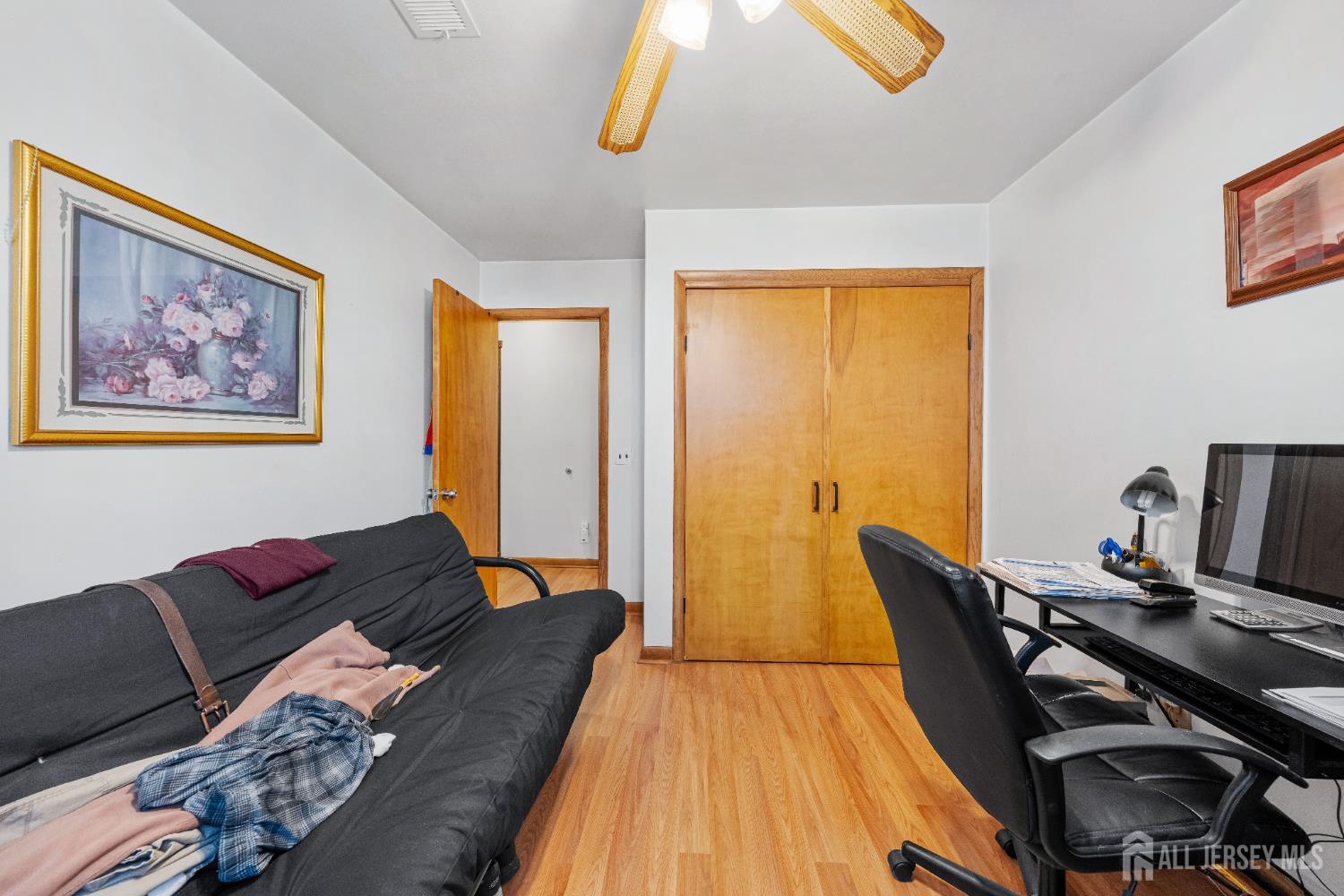 8 Johnson Street Carteret, NJ 07008 - Photo 23 of 50