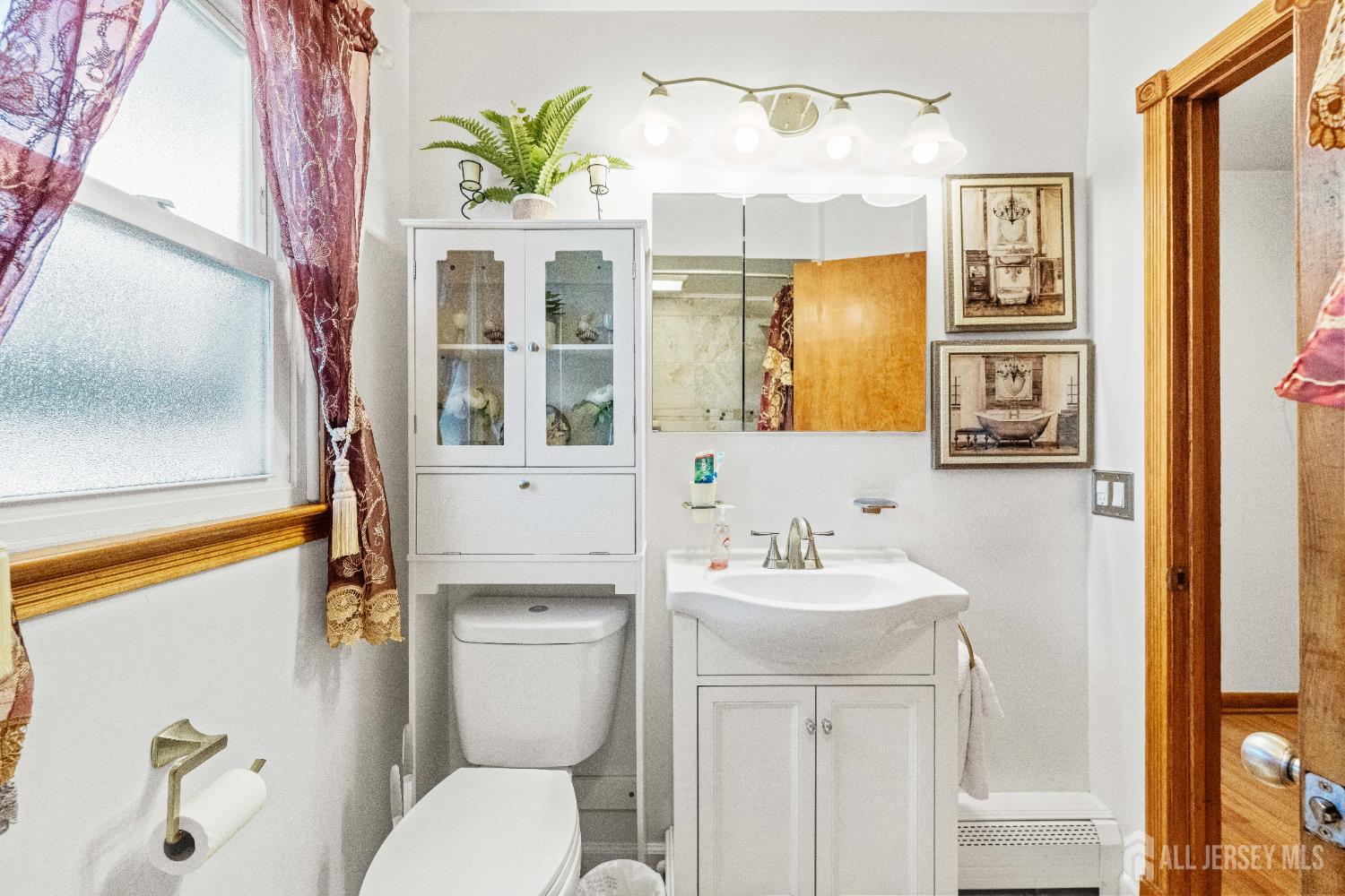 8 Johnson Street Carteret, NJ 07008 - Photo 28 of 50