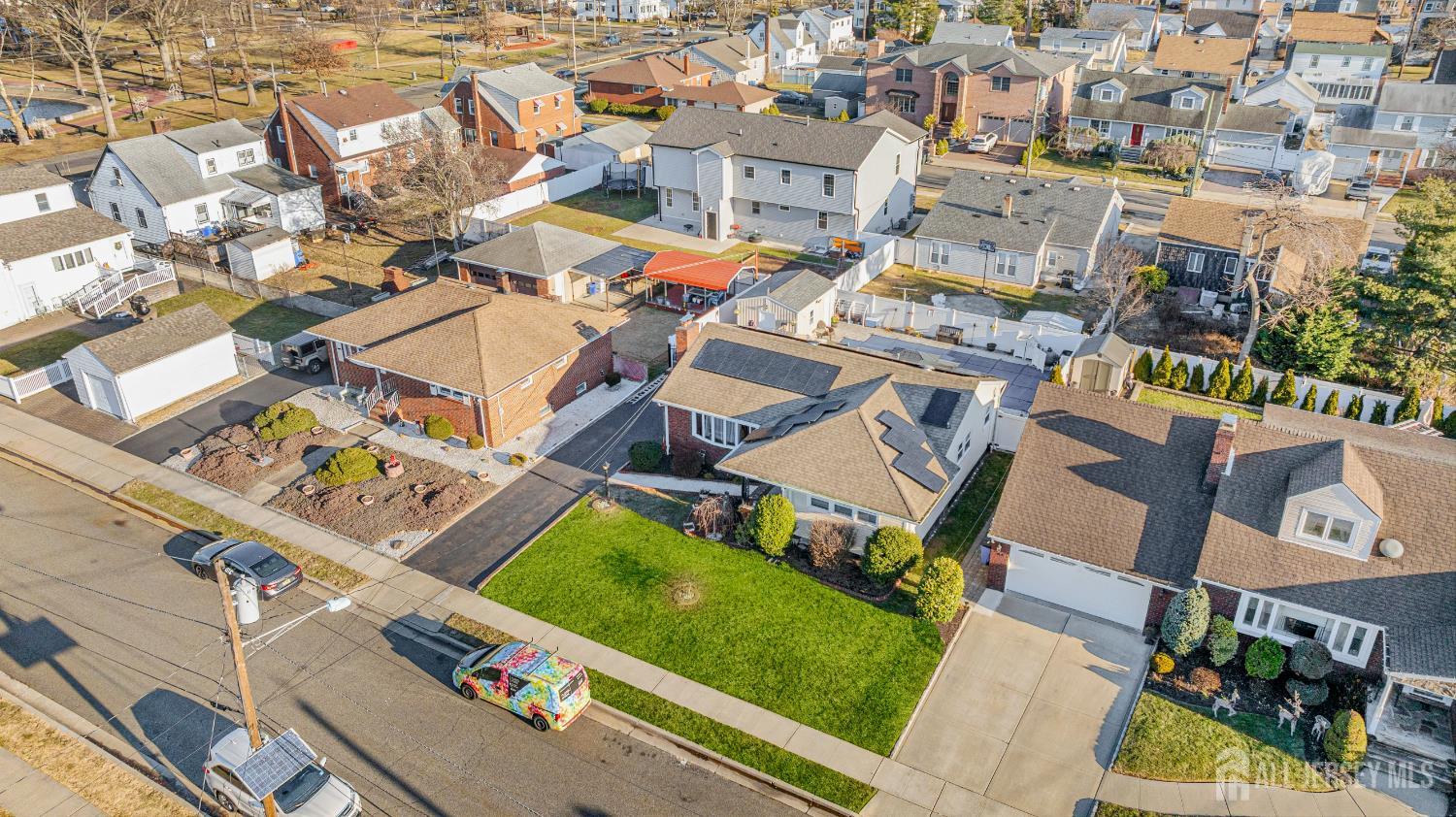 8 Johnson Street Carteret, NJ 07008 - Photo 46 of 50