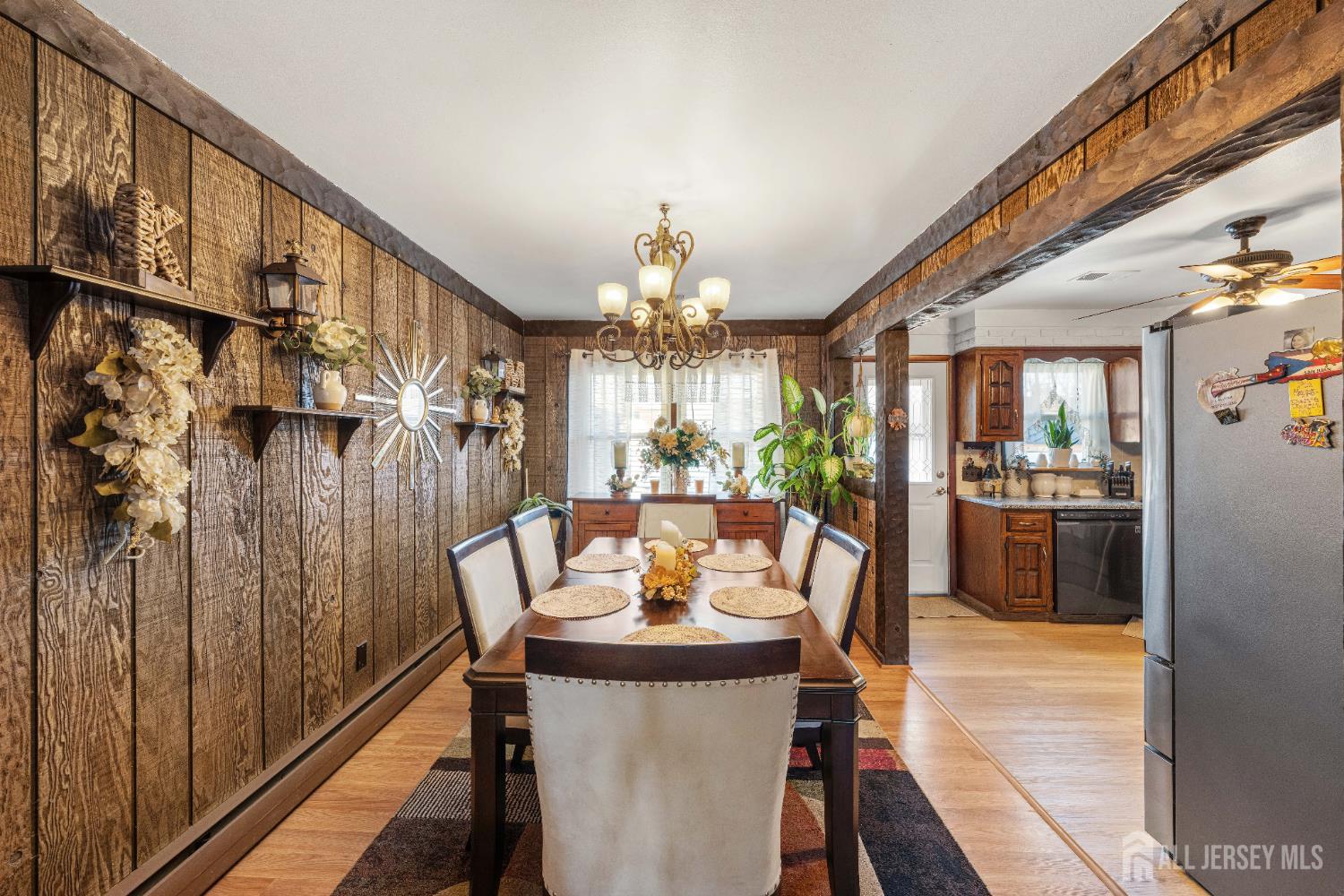 8 Johnson Street Carteret, NJ 07008 - Photo 9 of 50