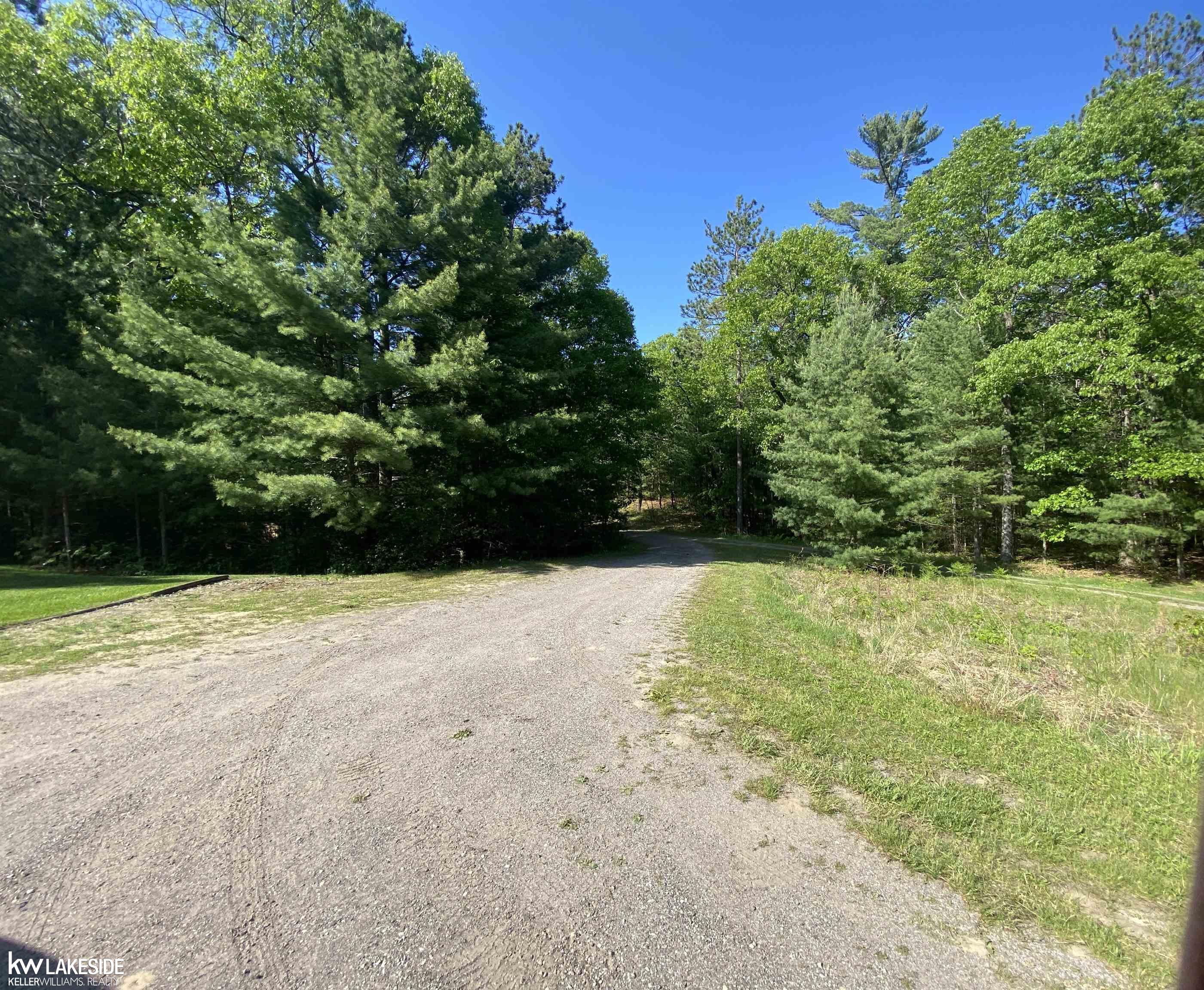 2985 Sand Road Port Austin, MI 48467 - Photo 38 of 42 50146492-460E5A76-9C76-43E9-91DD-34B88226481B.JPG
