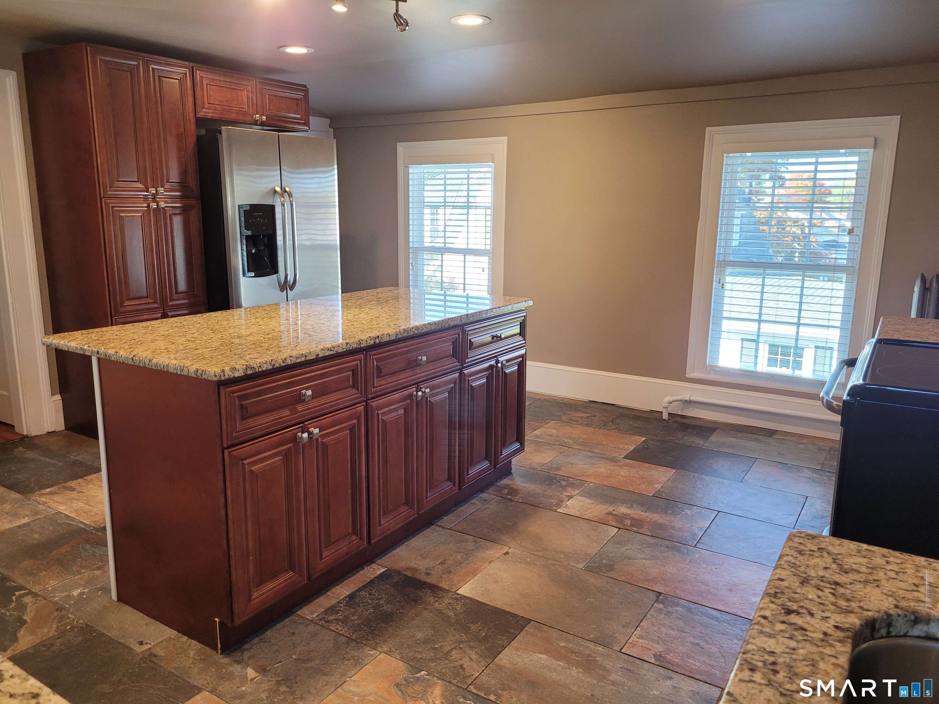 264 Wolcott Hill Road Wethersfield, CT 06109 - Photo 8 of 21 Gallery Image 8