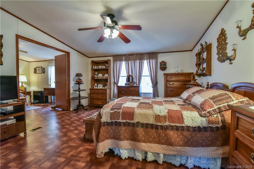 1114 Sharon Ridge Road Fairview, NC 28730 - Photo 11 of 26 Gallery Image 11