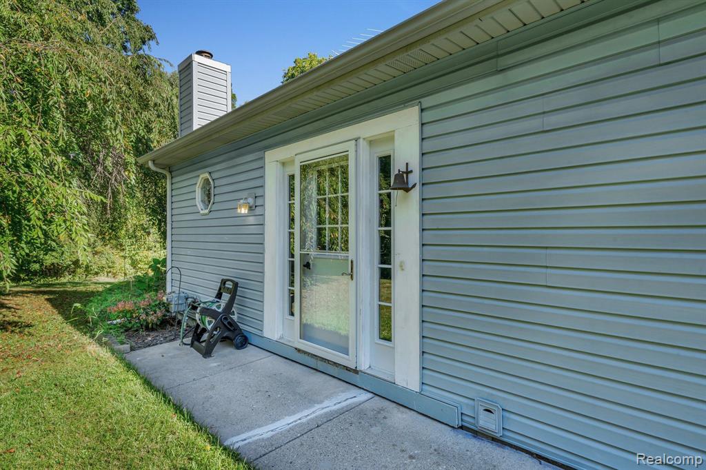 4735 Shifman Road Goodrich, MI 48438 - Photo 7 of 33