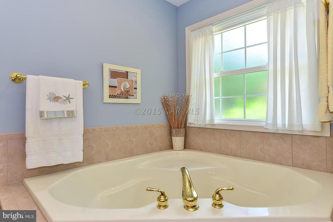 205 Windjammer Road Ocean Pines, MD 21811 - Photo 24 of 43