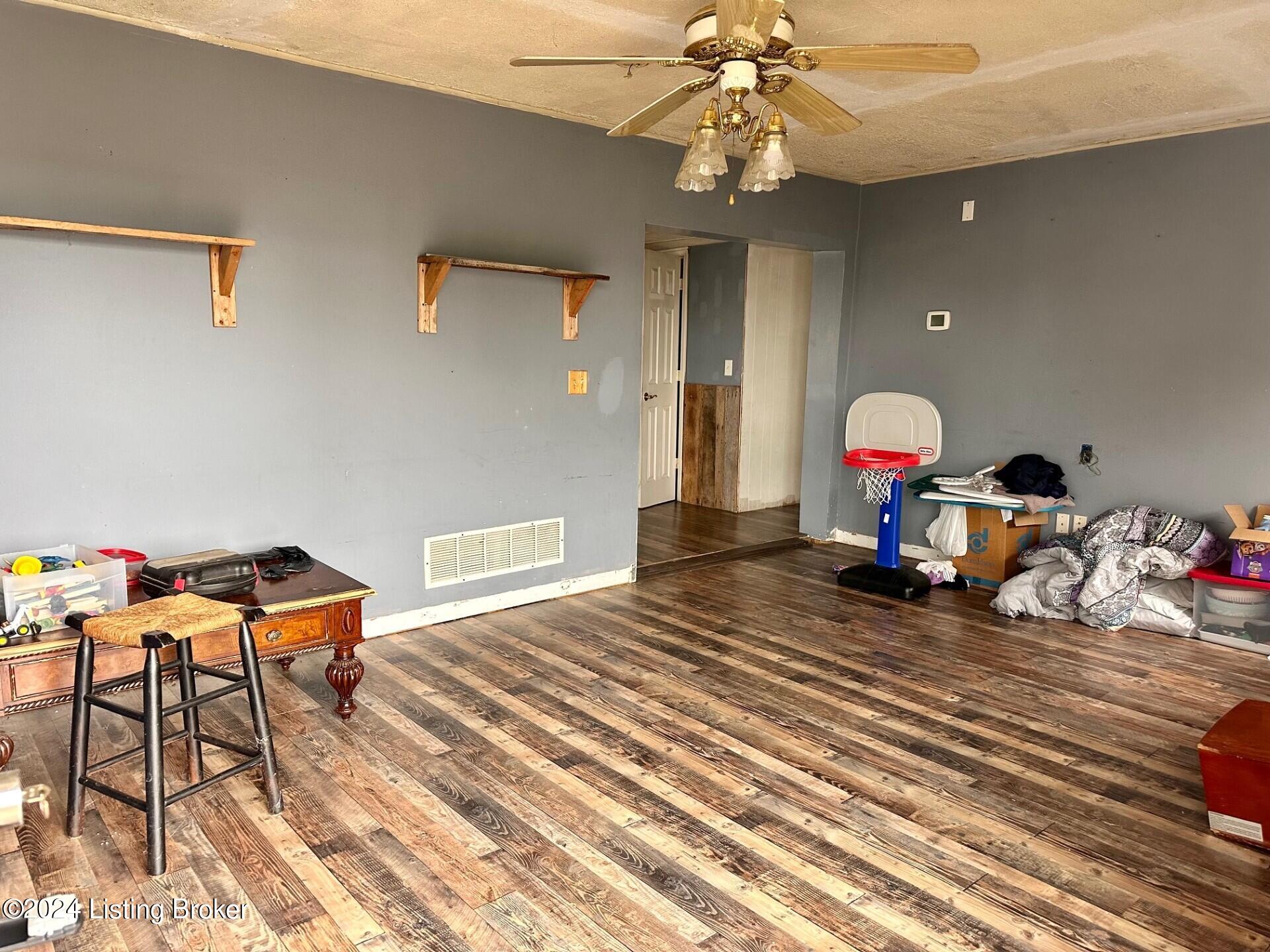 2241 Highview Church Road Bloomfield, KY 40008 - Photo 14 of 26 14