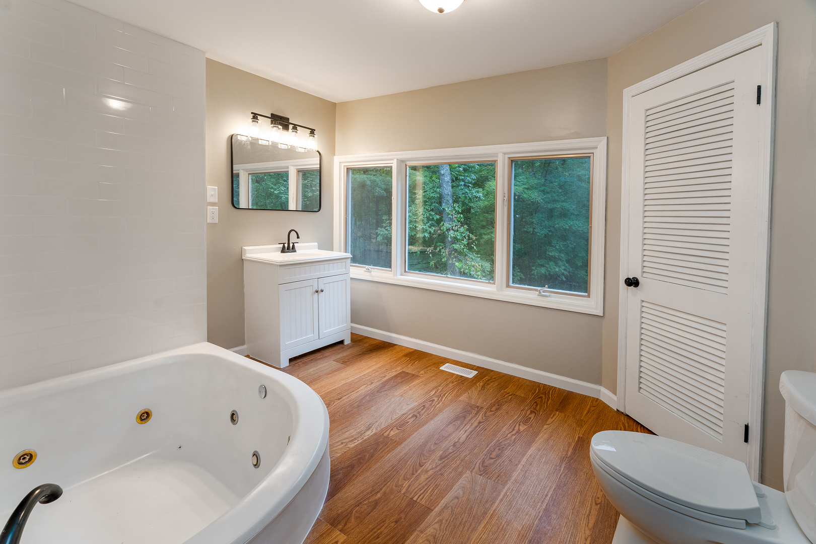 378 Contentment Road Makanda, IL 62958 - Photo 15 of 40 Gallery Image 15
