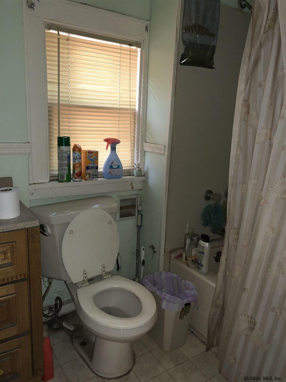 213 Clayton Road Schenectady, NY 12304 - Photo 26 of 34 Photo 26