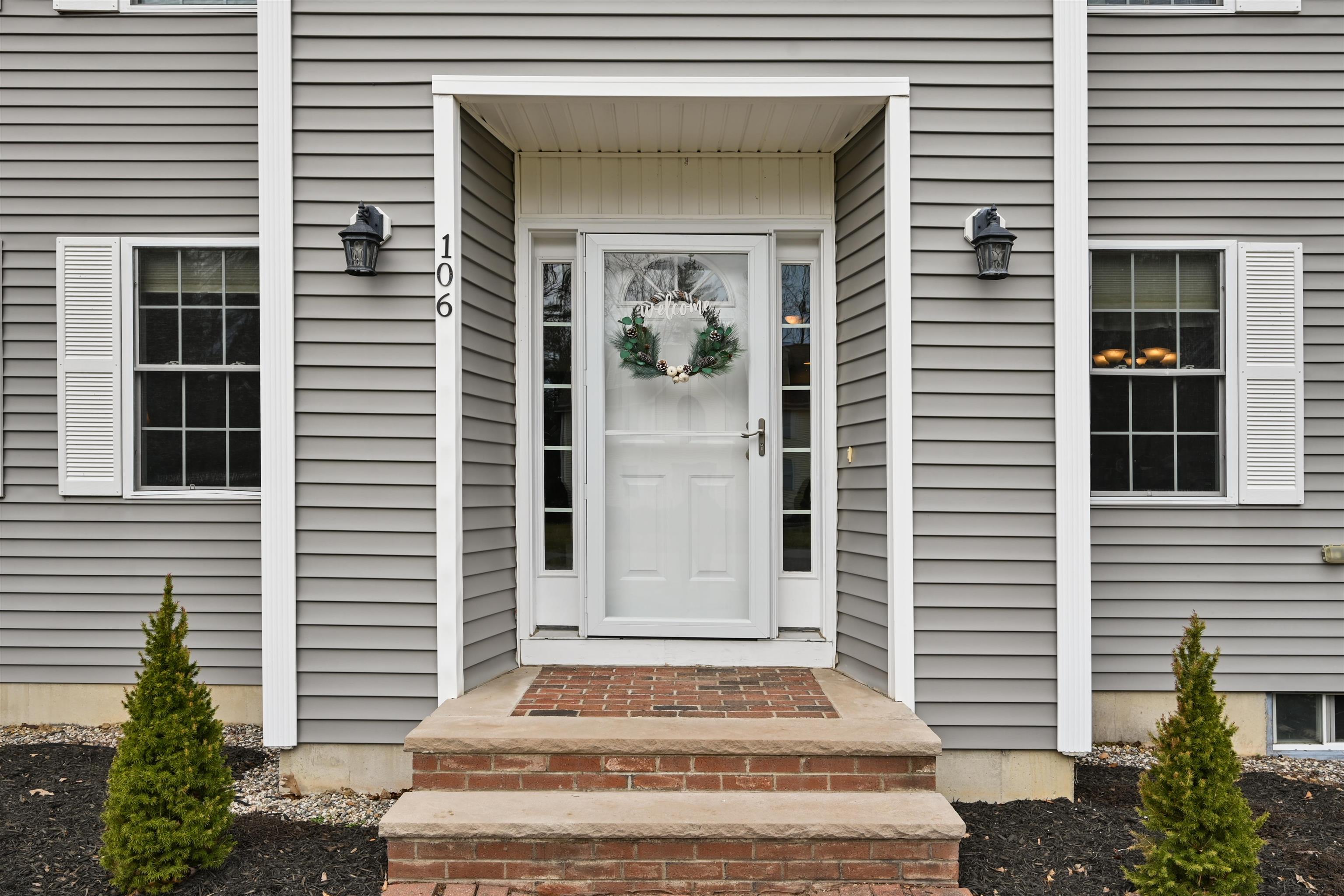 106 McIntosh Road Danville, NH 03819 - Photo 2 of 40