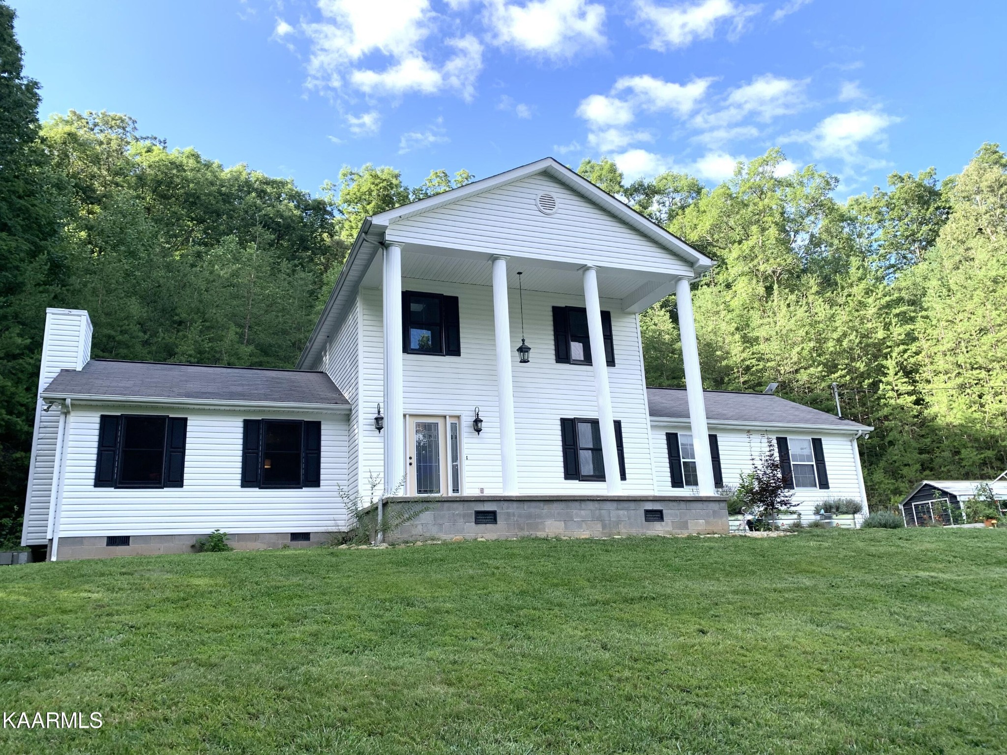 170 Hayes Hollow Road Maynardville, TN 37807 - Photo 3 of 16 Gallery Image 3