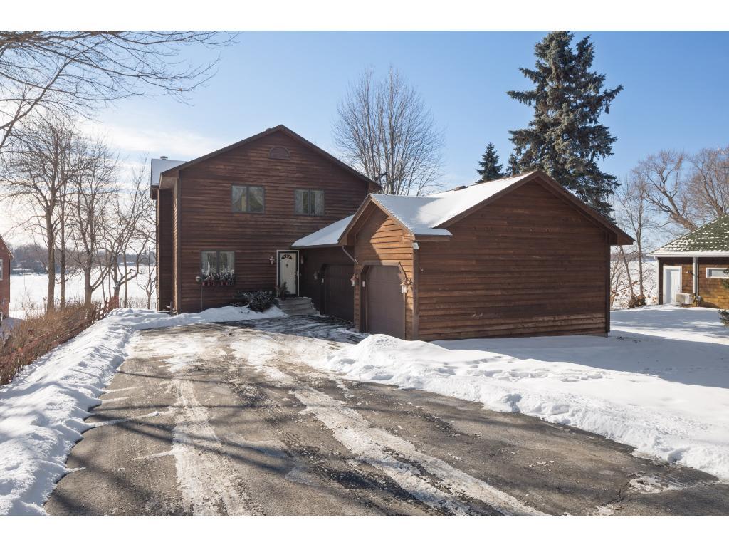 5185 Shady Island Road Mound, MN 55364 - Photo 1 of 15