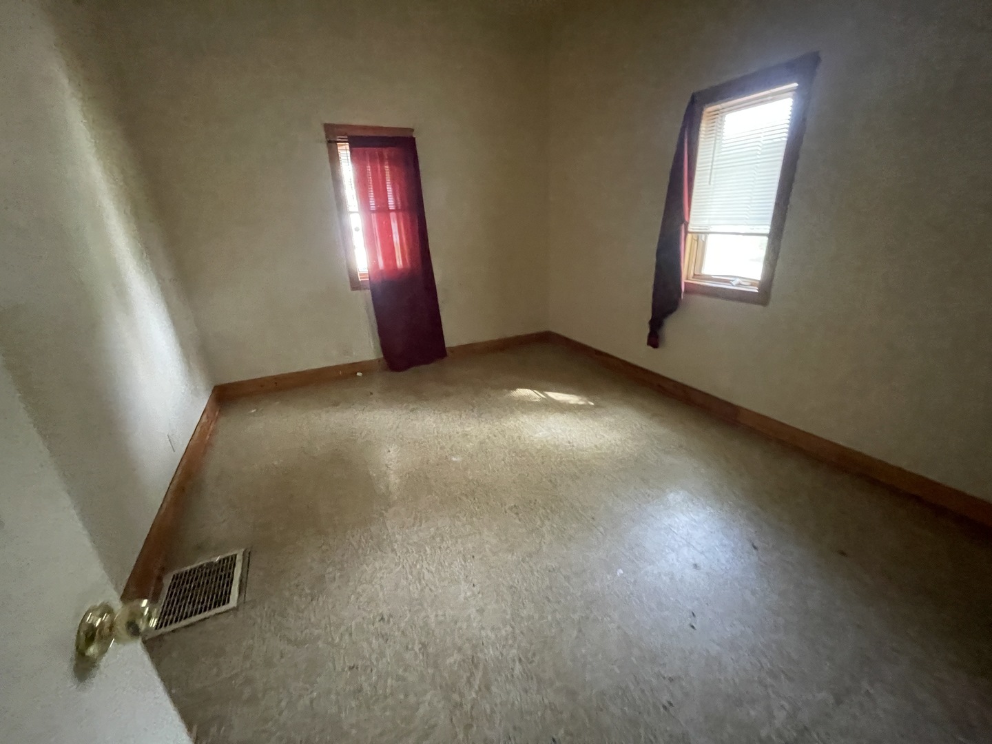 1283 South Illinois Street Decatur, IL 62521 - Photo 16 of 21