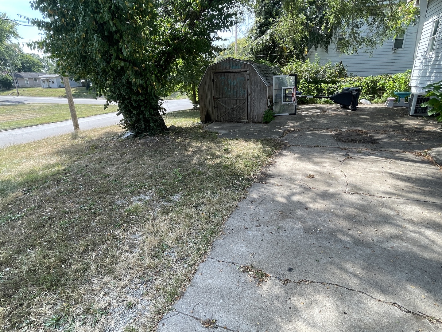 1283 South Illinois Street Decatur, IL 62521 - Photo 5 of 21