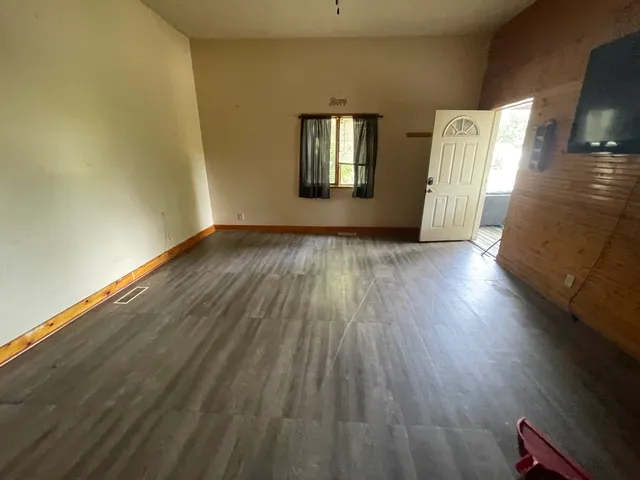 $49,000 | 1283 South Illinois Street, Decatur, IL 62521