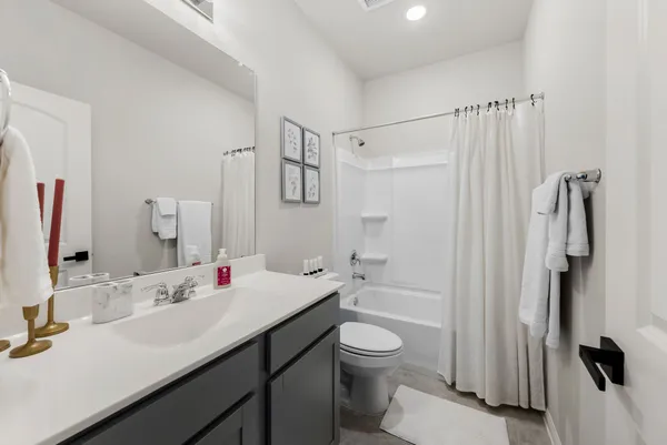 $3,200 | 217 McCrae Drive, Liberty Hill, TX 78642