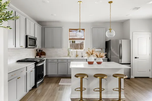 $3,200 | 217 McCrae Drive, Liberty Hill, TX 78642