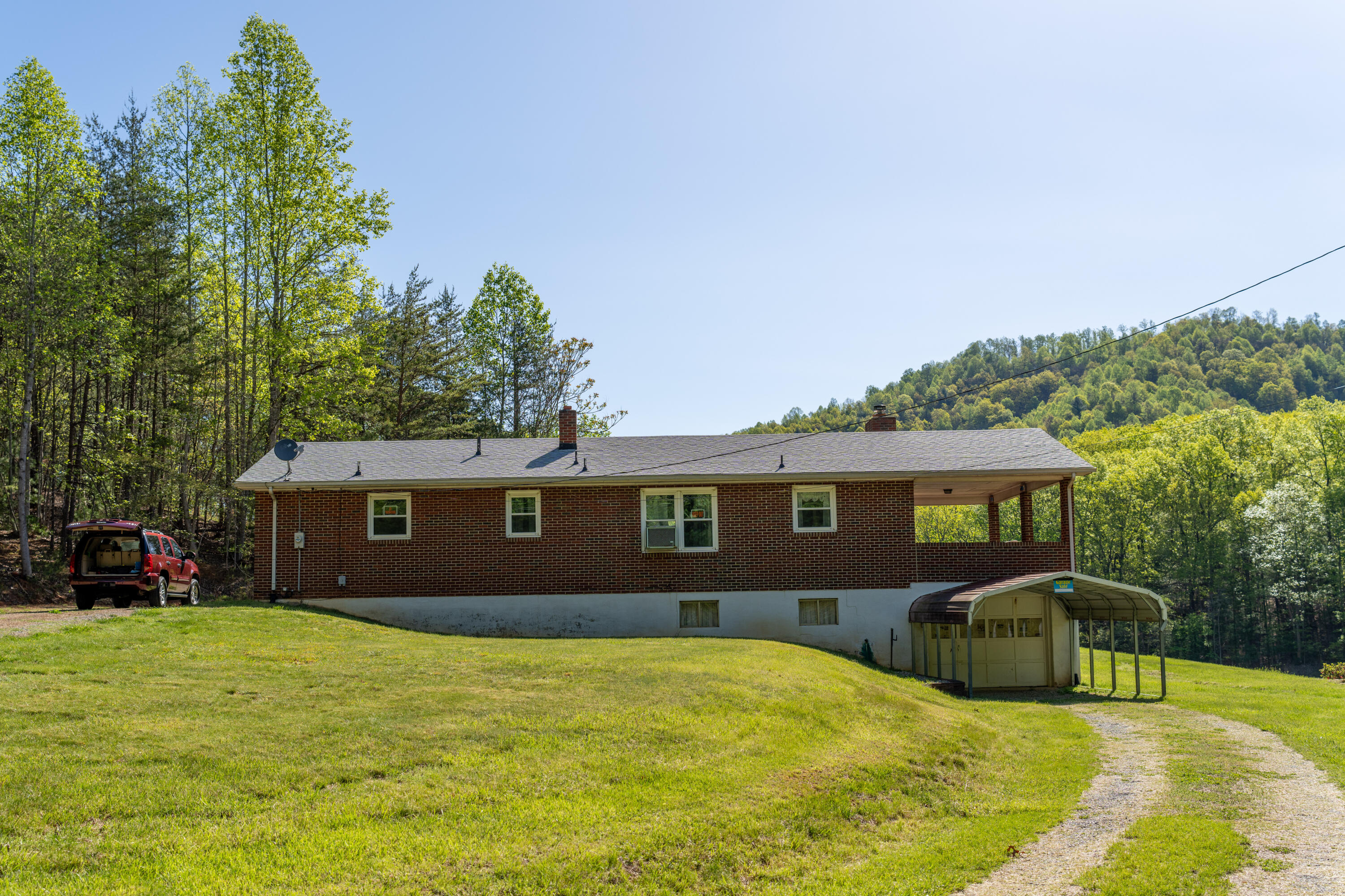 7517 Franklin Road Boones Mill, VA 24065 - Photo 17 of 30 Home Exterior-3