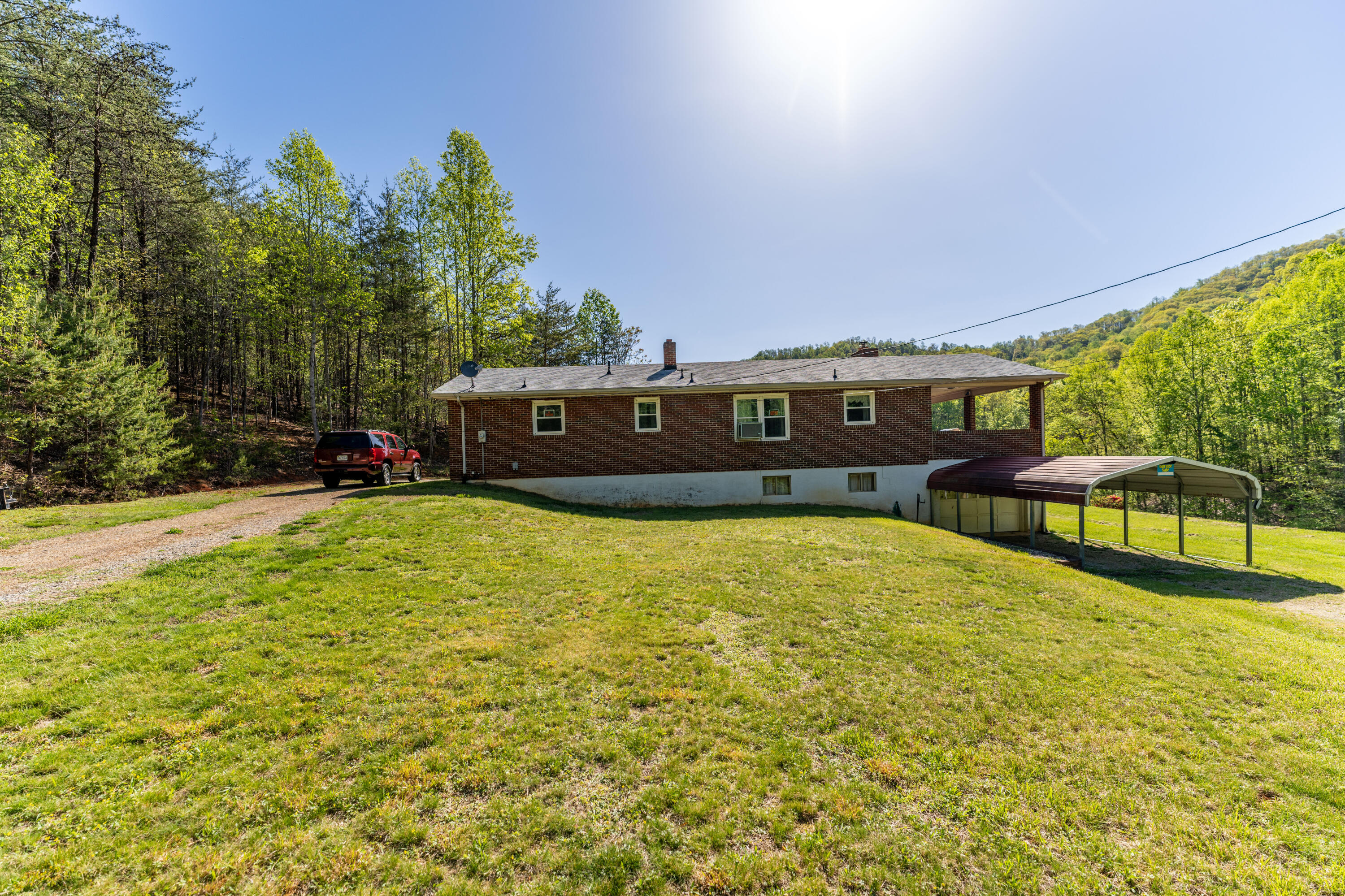7517 Franklin Road Boones Mill, VA 24065 - Photo 18 of 30 Home Exterior-4