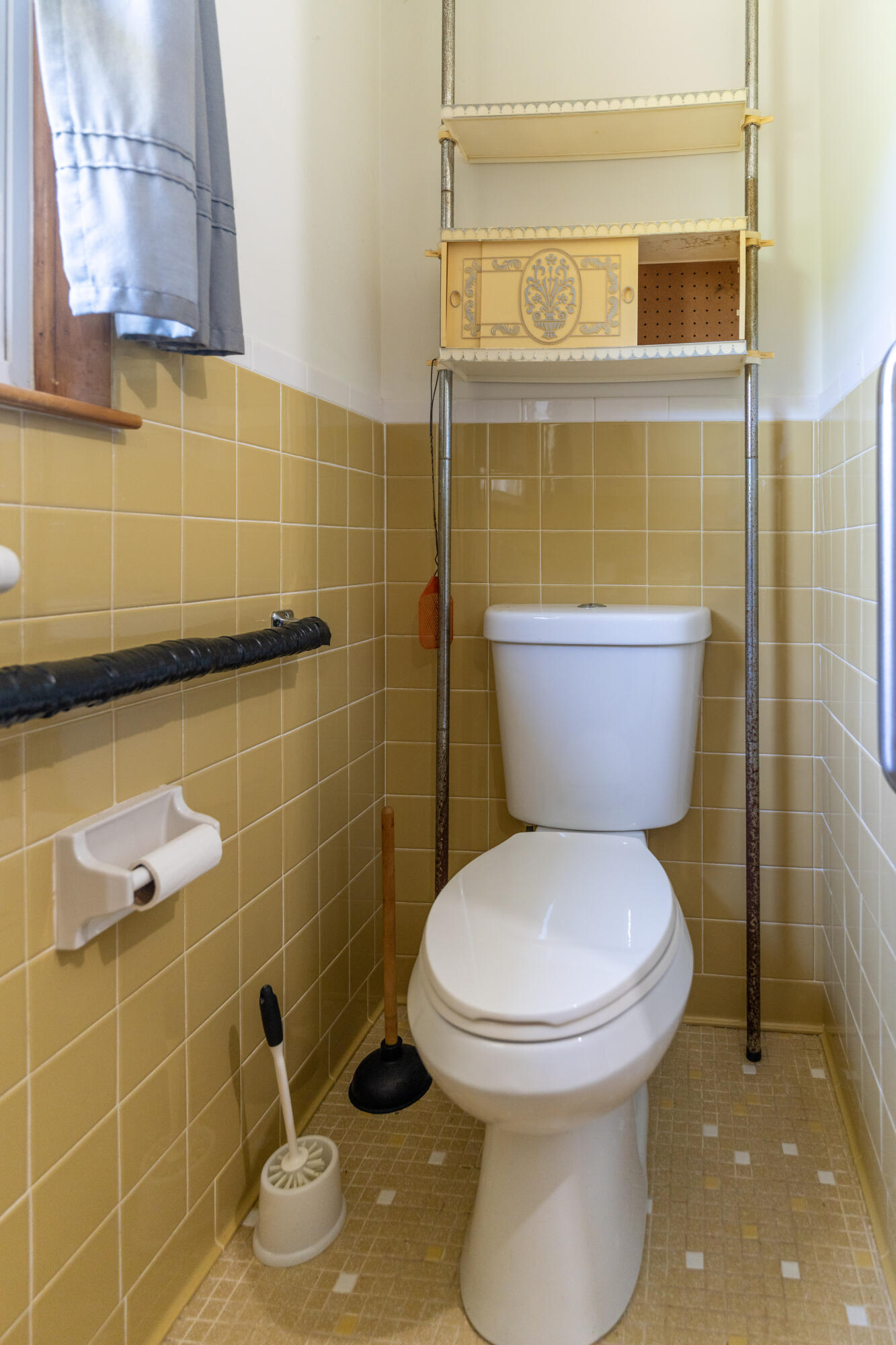 7517 Franklin Road Boones Mill, VA 24065 - Photo 2 of 30 Bathroom -2