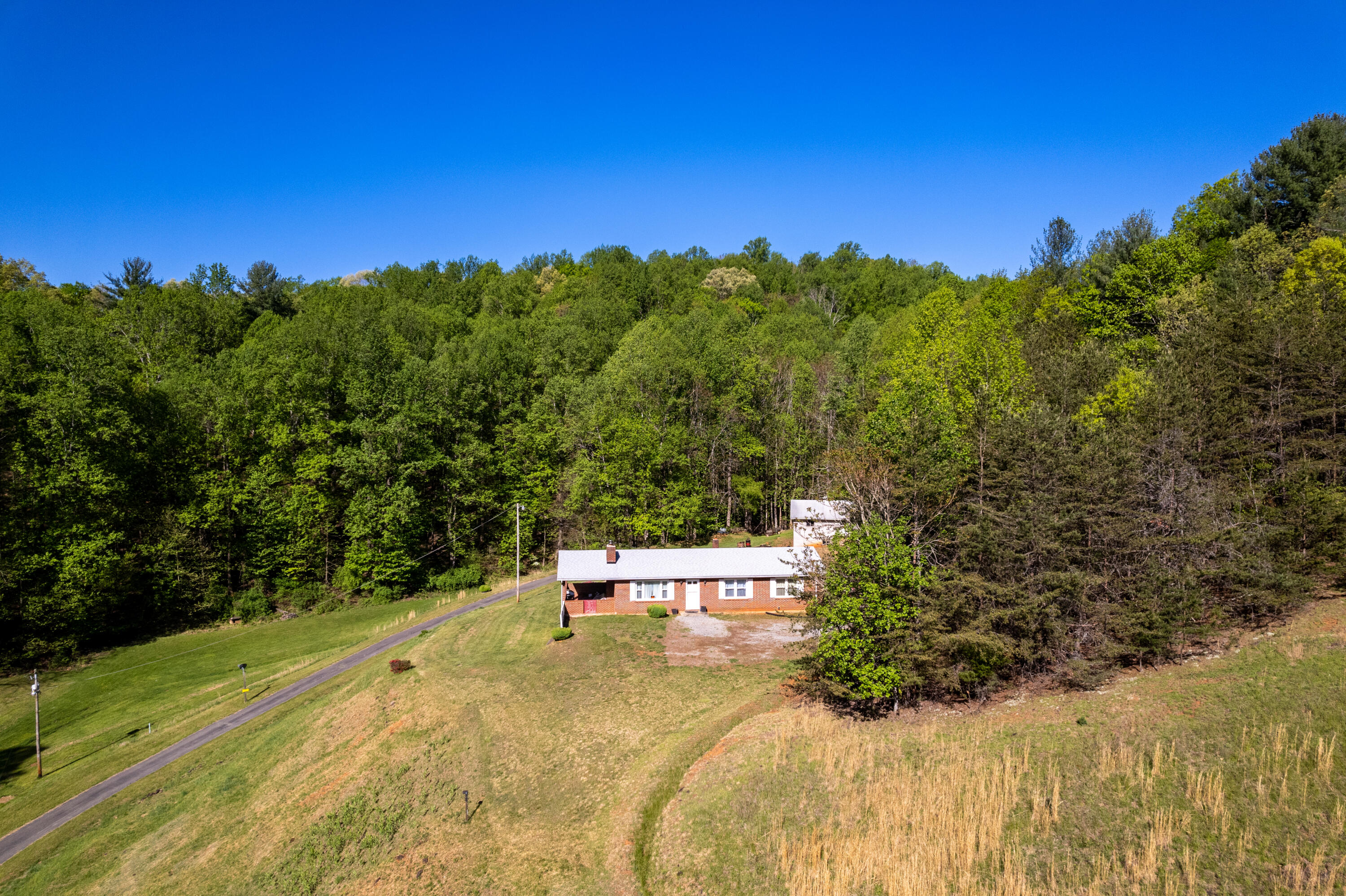 7517 Franklin Road Boones Mill, VA 24065 - Photo 21 of 30 Aerials-1
