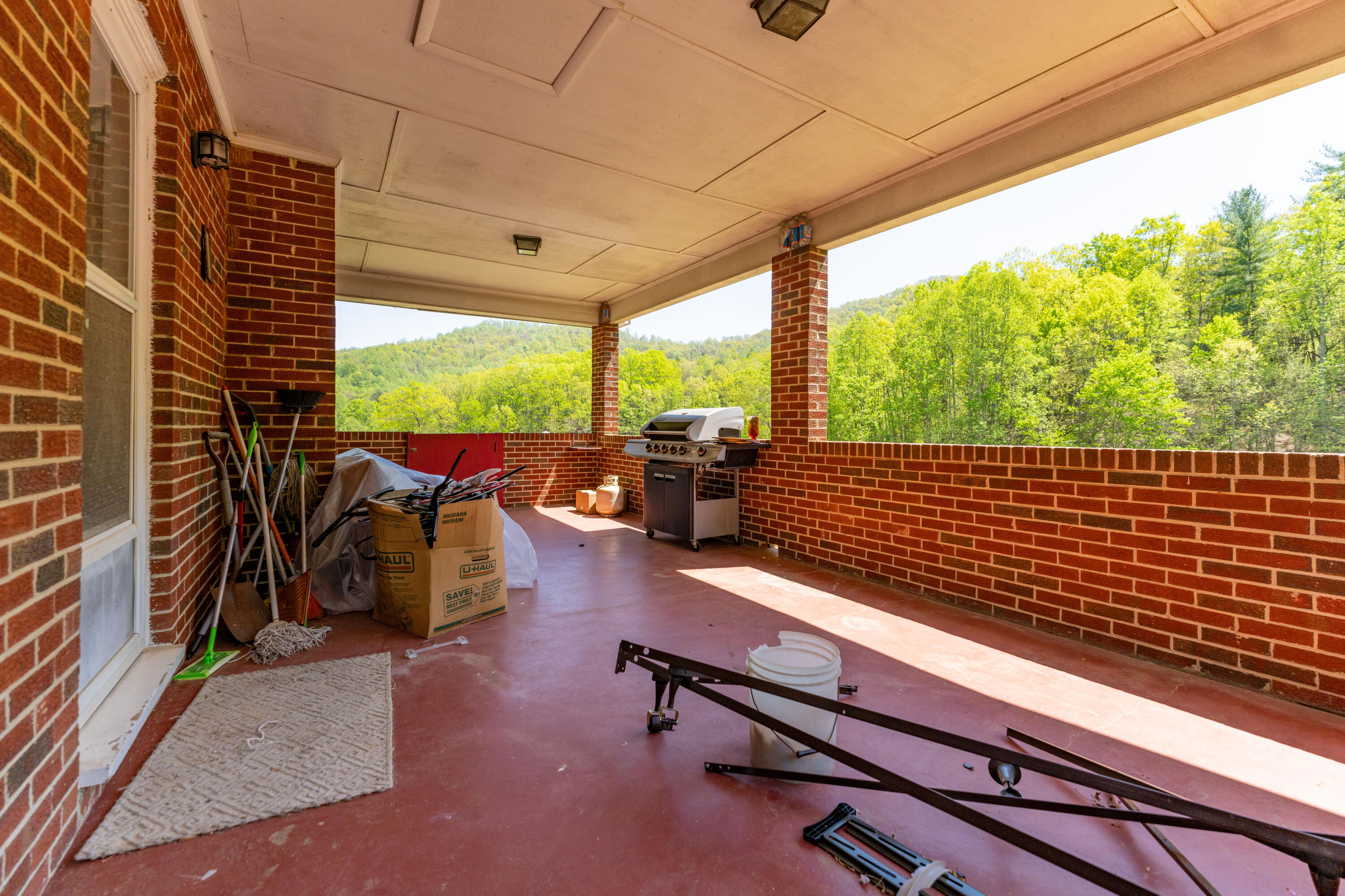 7517 Franklin Road Boones Mill, VA 24065 - Photo 7 of 30 Porch-1