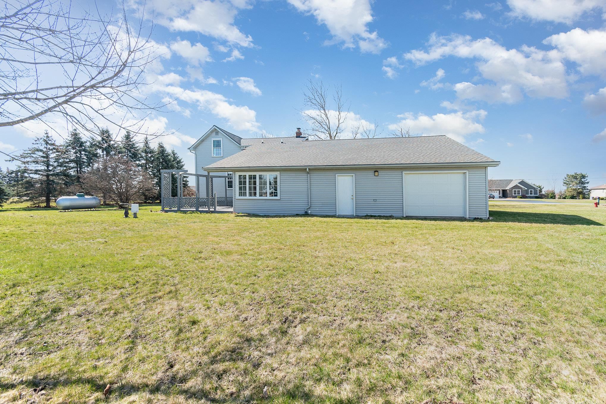 1359 Delta Road Bay City, MI 48706 - Photo 21 of 28