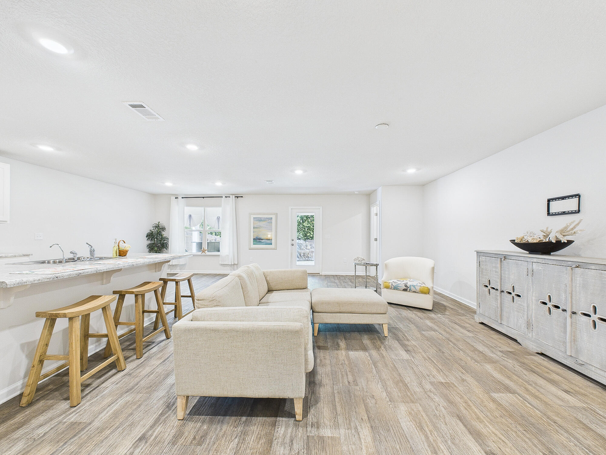 935 Indian Woman Road Santa Rosa Beach, FL 32459 - Photo 5 of 29 Living Room