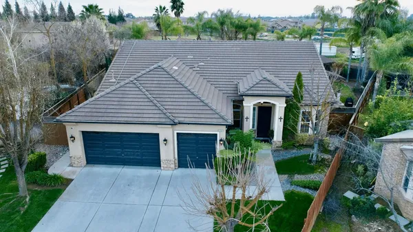 $669,999 | 7253 West Morris Avenue, Fresno, CA 93723