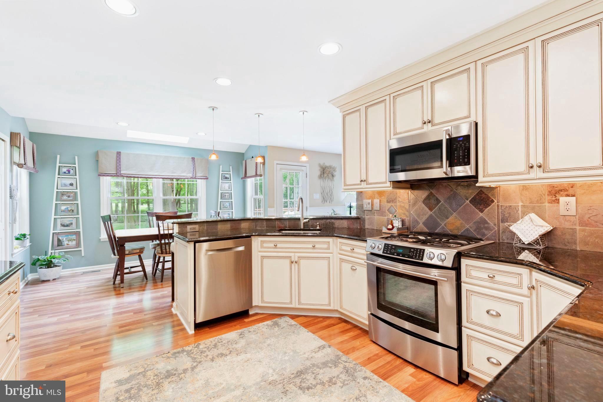 725 Herman Road Horsham, PA 19044 - Photo 4 of 37 Gallery Image 4