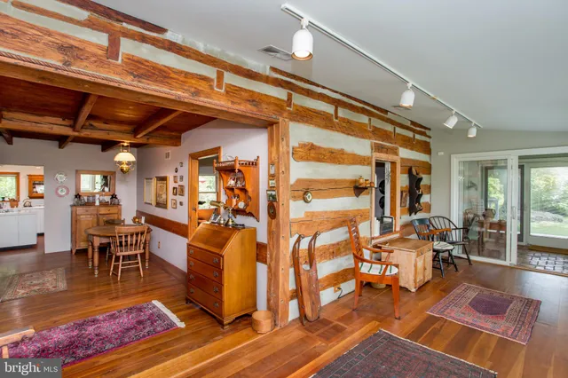 a view of an outdoor space with seating area