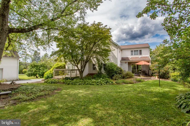 $795,000 | 3416 Bursonville Road, Riegelsville, PA 18077