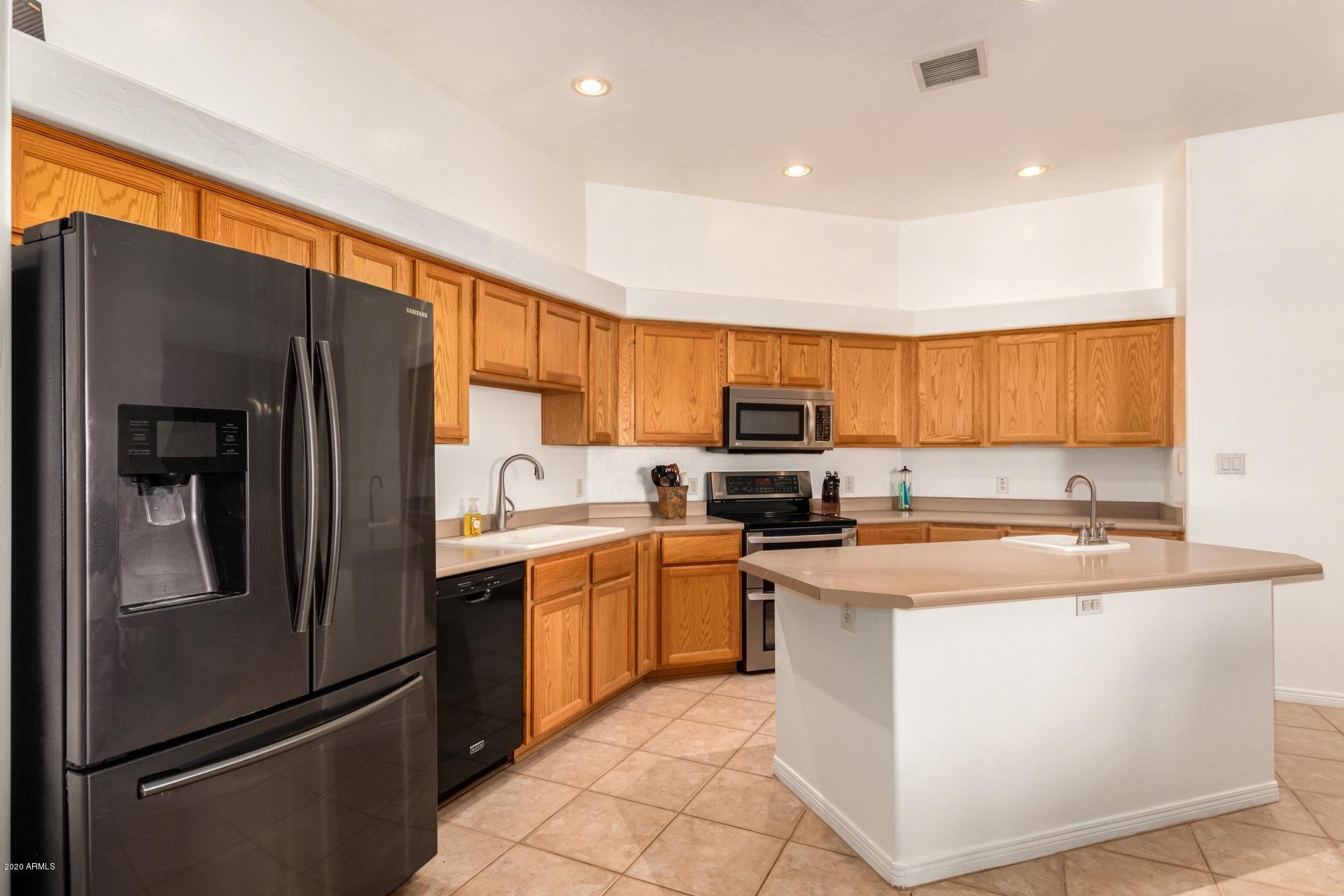 2922 West Irvine Road Phoenix, AZ 85086 - Photo 11 of 54 0010-Irvine 10