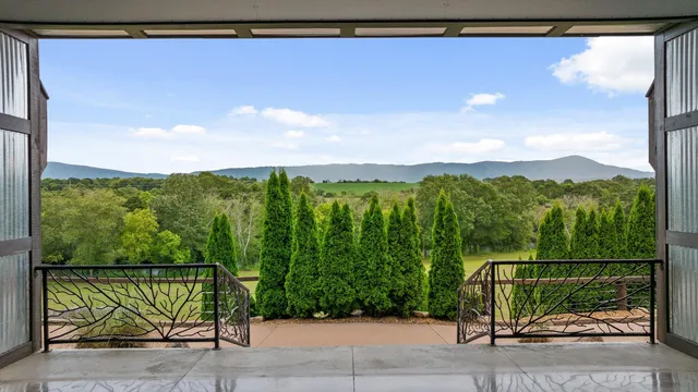 $5,500,000 | 1020 Thomas Road, Benton, TN 37307