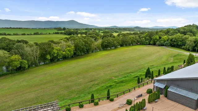 $5,500,000 | 1020 Thomas Road, Benton, TN 37307