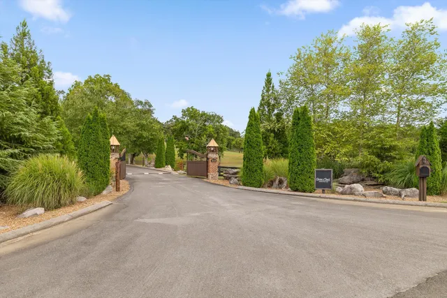 $5,500,000 | 1020 Thomas Road, Benton, TN 37307