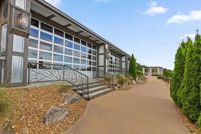 $5,500,000 | 1020 Thomas Road, Benton, TN 37307