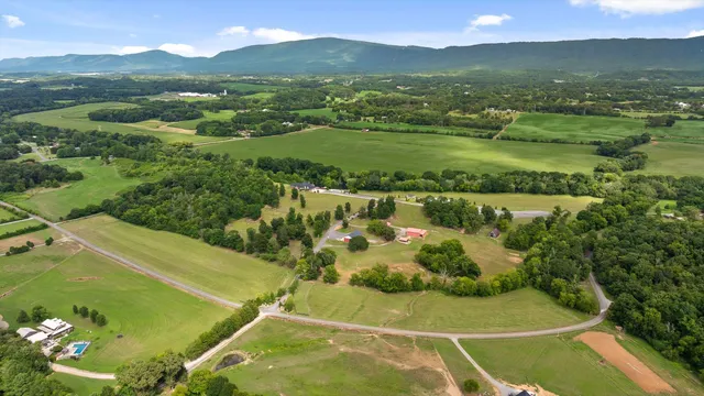 $5,500,000 | 1020 Thomas Road, Benton, TN 37307