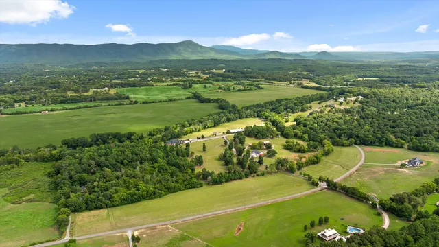 $5,500,000 | 1020 Thomas Road, Benton, TN 37307