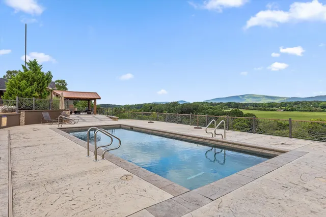 $5,500,000 | 1020 Thomas Road, Benton, TN 37307