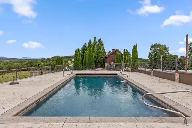 $5,500,000 | 1020 Thomas Road, Benton, TN 37307