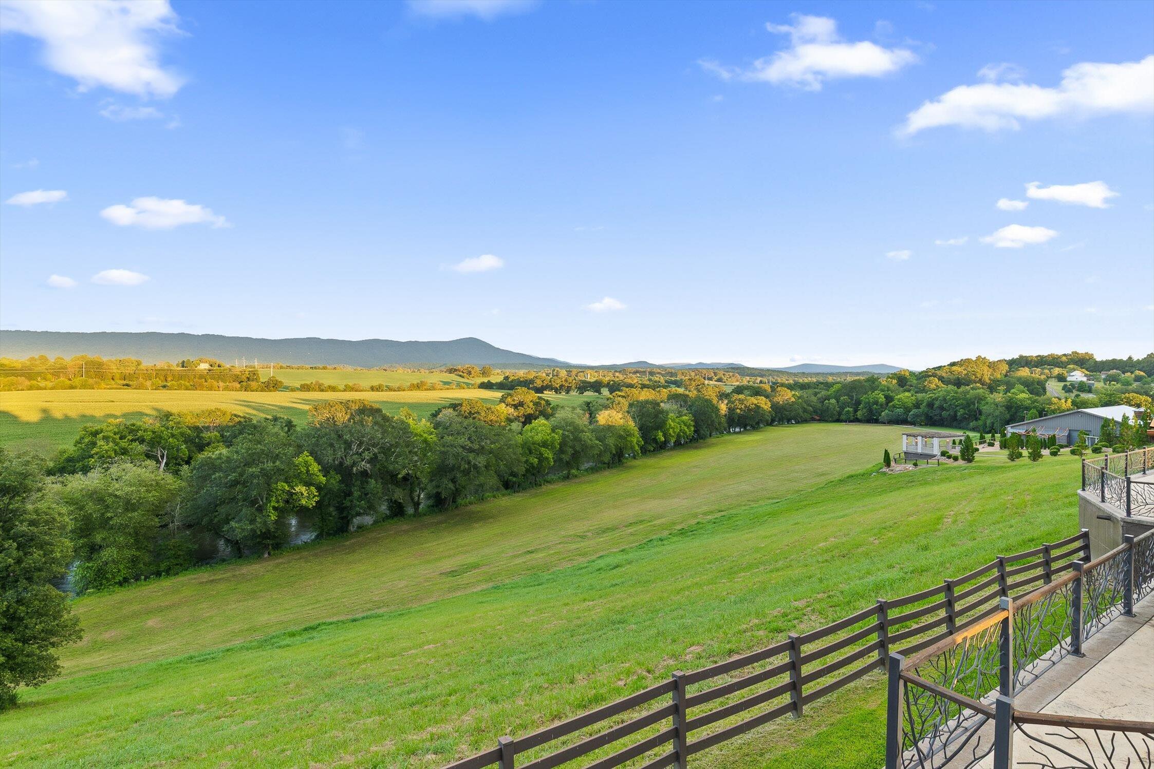 1020 Thomas Road Benton, TN 37307 - Photo 189 of 222 206-Thomas-206