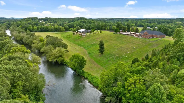 $5,500,000 | 1020 Thomas Road, Benton, TN 37307