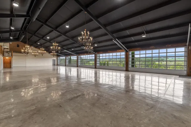 $5,500,000 | 1020 Thomas Road, Benton, TN 37307