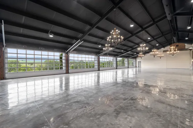 $5,500,000 | 1020 Thomas Road, Benton, TN 37307