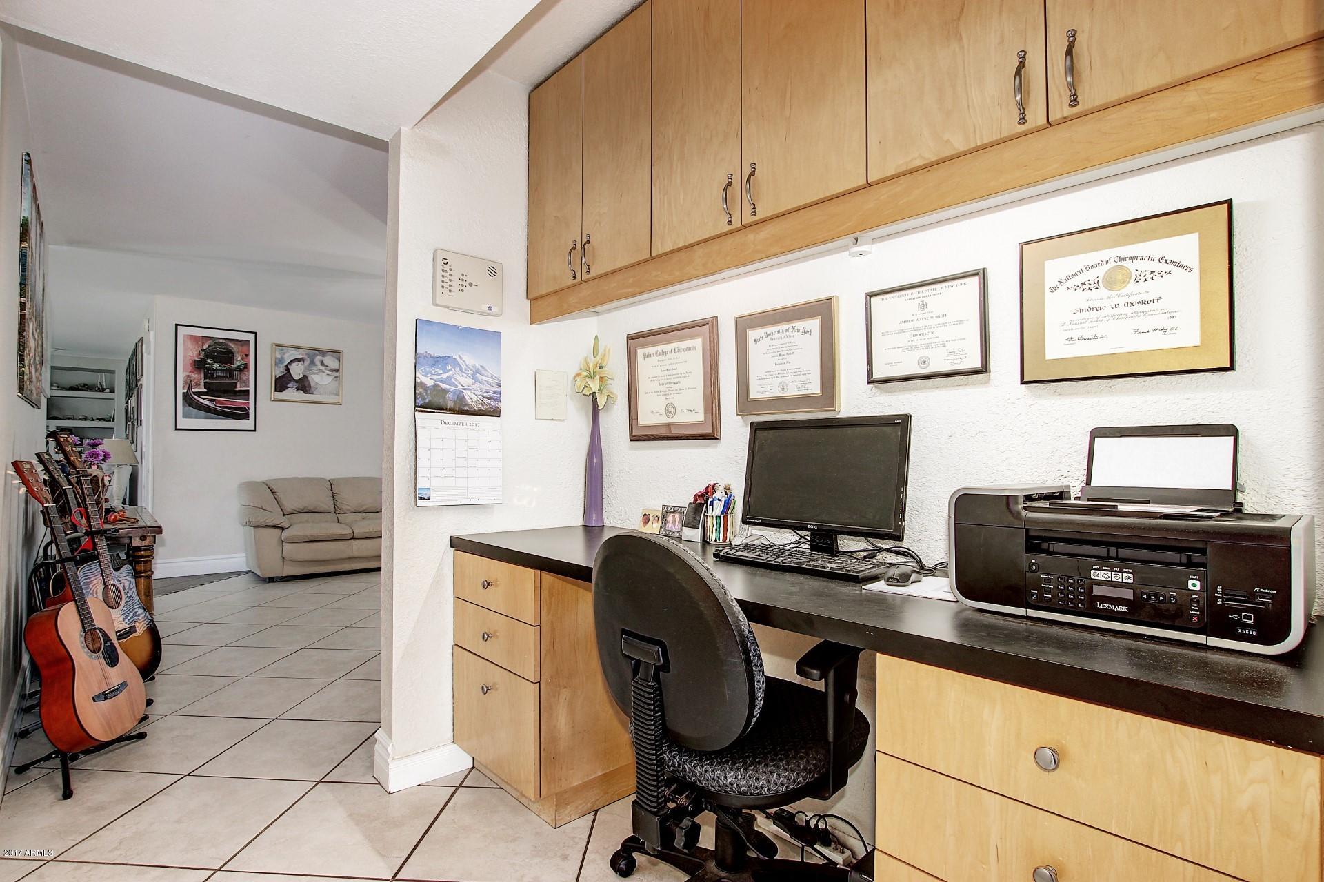 11814 South Ki Road Phoenix, AZ 85044 - Photo 12 of 28 0019-Ki (19)