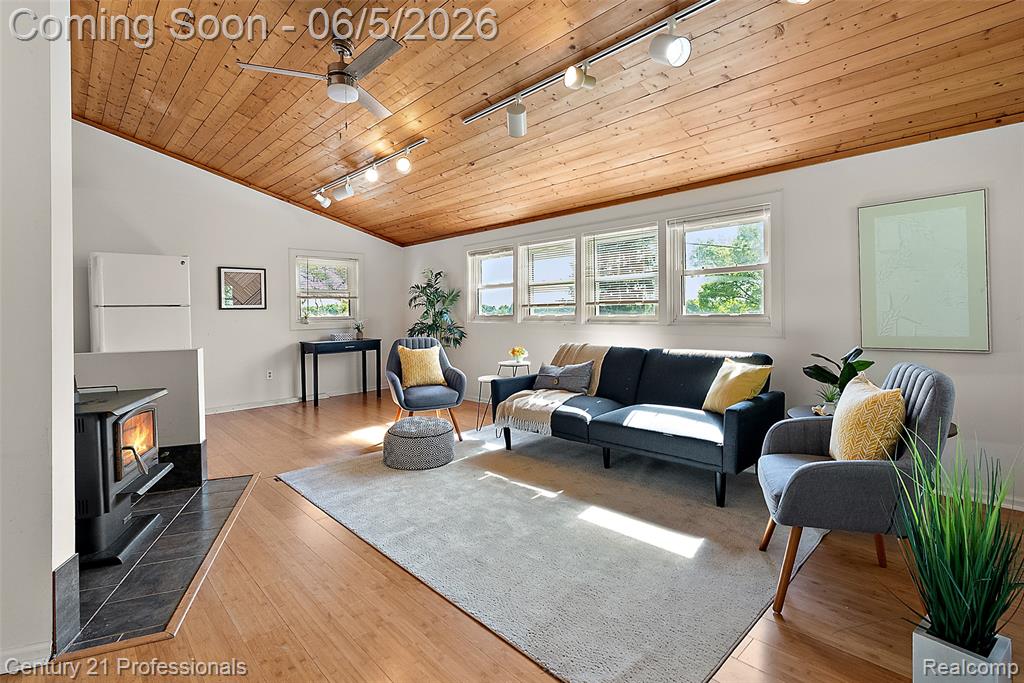 1420 Pettibone Lake Road Highland, MI 48356 - Photo 48 of 83