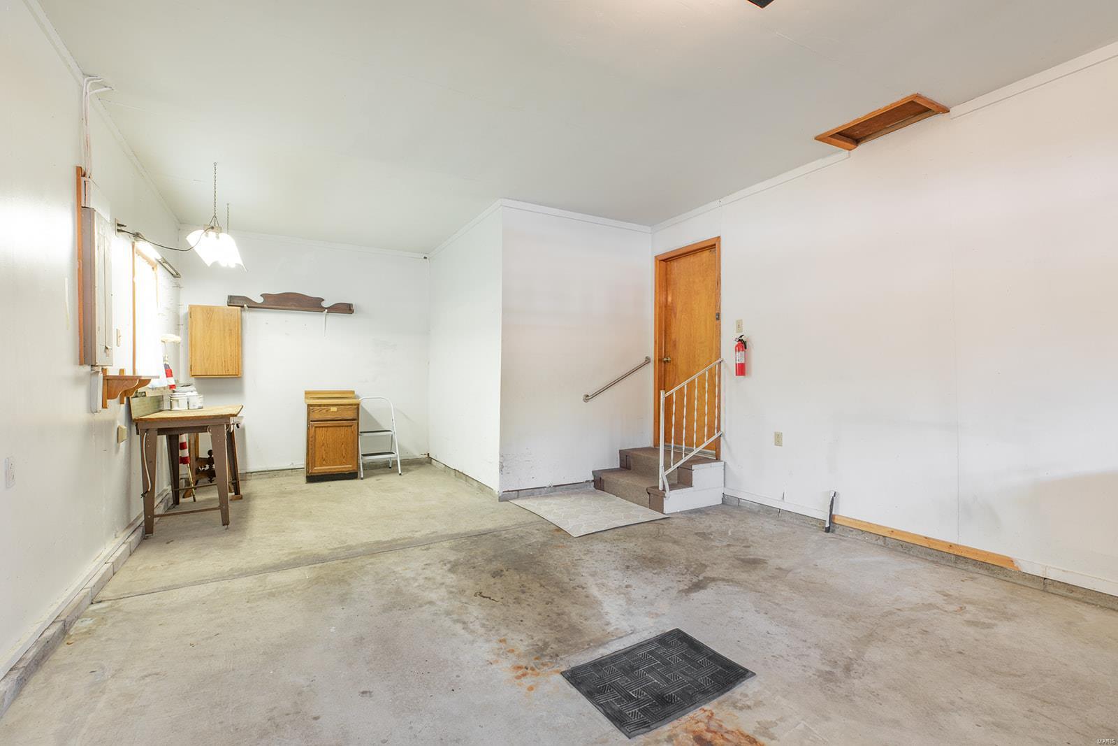 408 Cedar Greenfield, IL 62044 - Photo 36 of 37