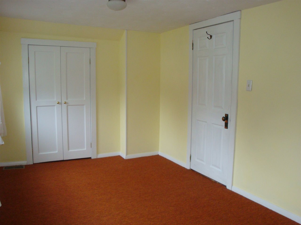 160 Camp Arden Road Dummerston, VT 05301 - Photo 13 of 24